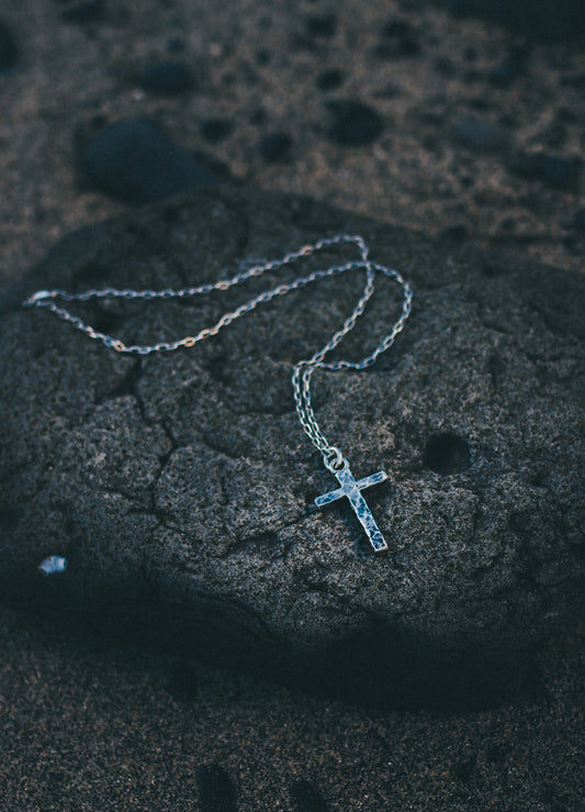 'Cross' Pendant & Chain