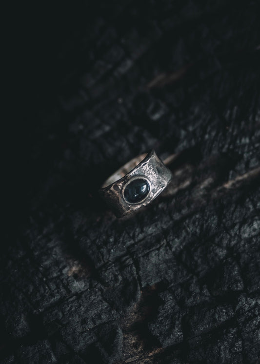 ‘Druidic’ Ring | Lolite